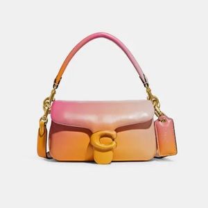 Coach pillow tabby 18” small Ombre Nappa leather shoulder bag - Worn a few times